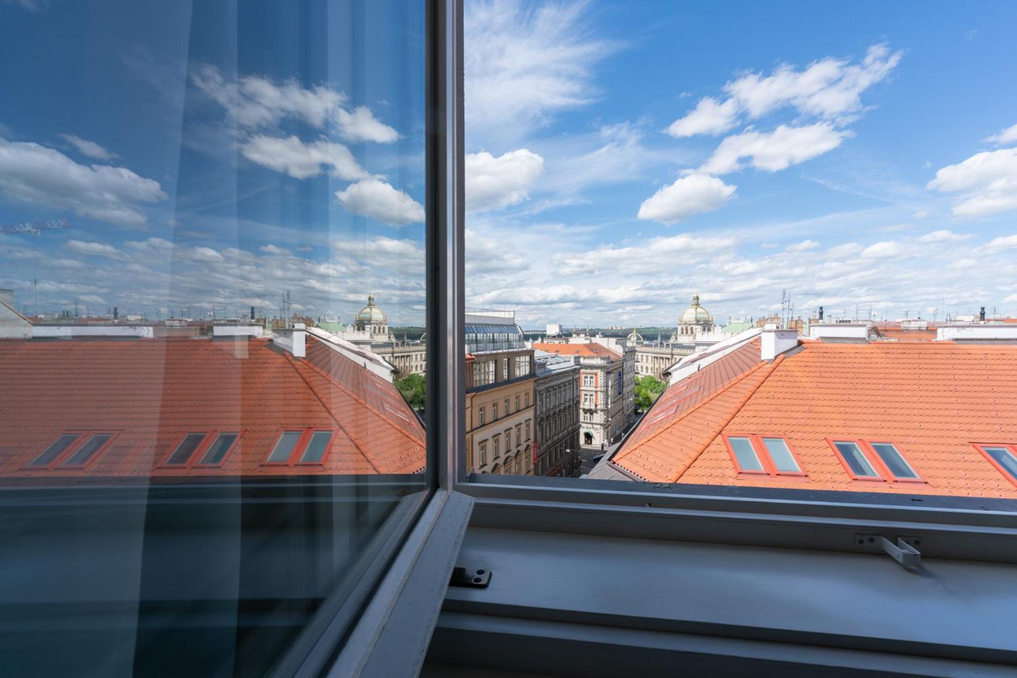 Luma Terra Praag