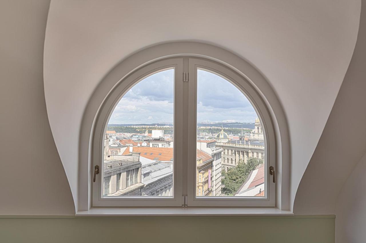 Luma Terra * Praga
