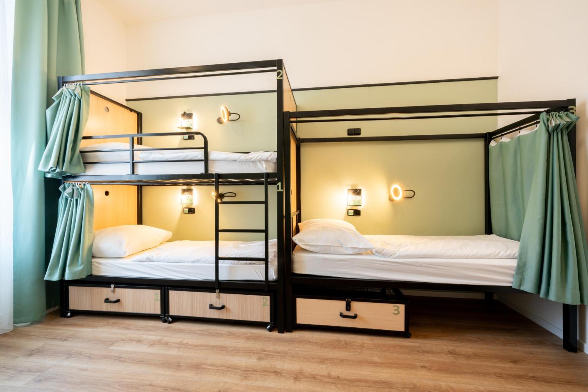 Luma Terra Albergue Praga